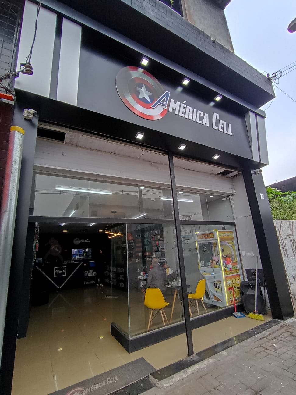 Fachada Exemplo