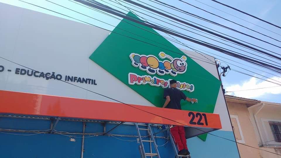 Fachada Exemplo