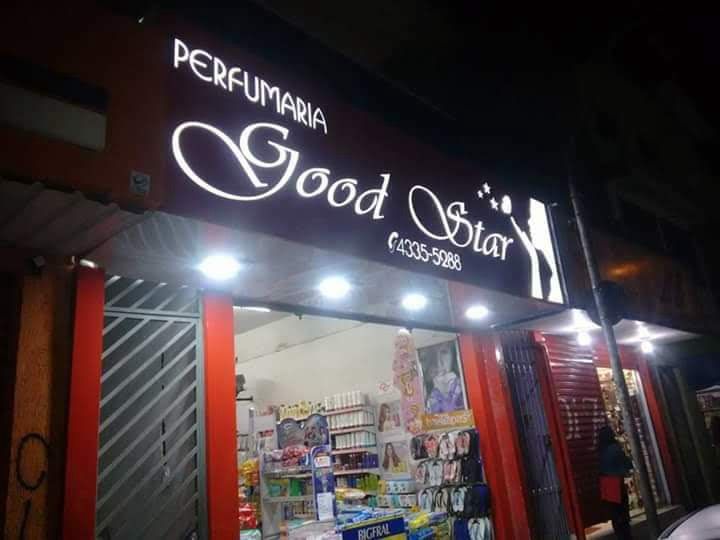 Fachada Exemplo